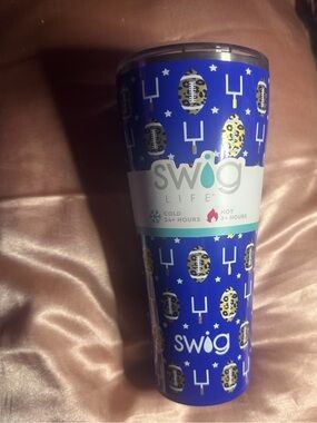 Swig Life Blue Football Pattern Insulated Tumbler